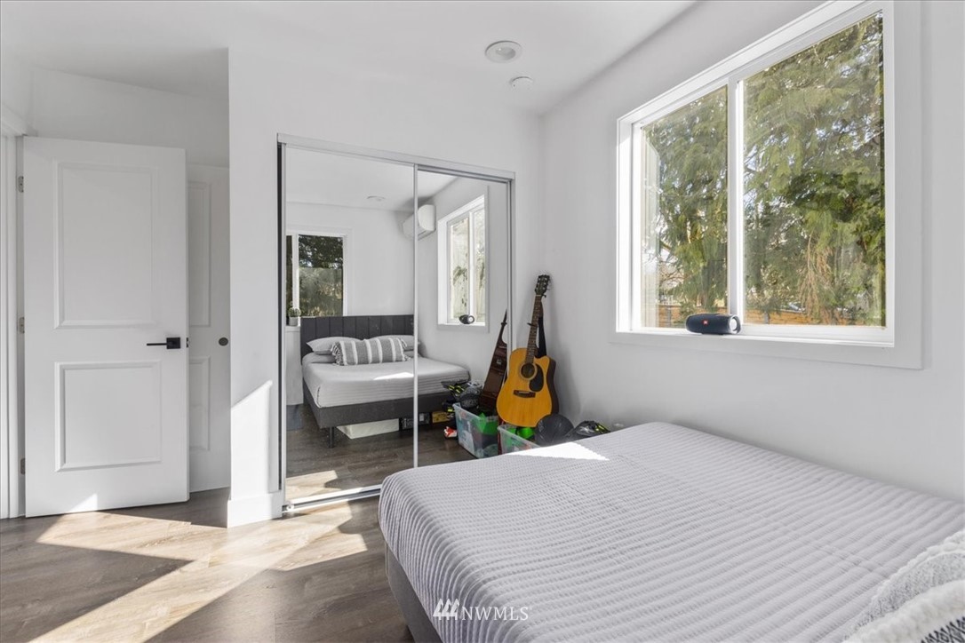 10205 148th Avenue Southeast Renton, WA 98059 - Photo 21 of 40 Gallery Image 21