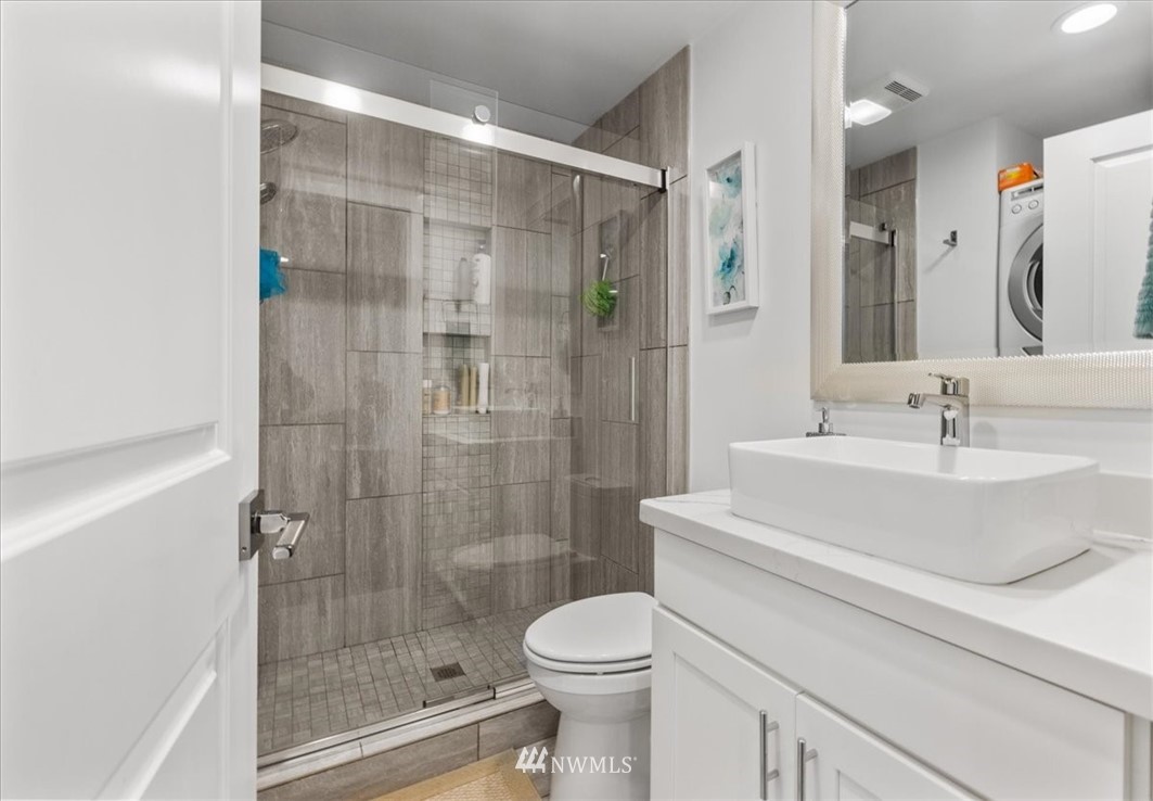 10205 148th Avenue Southeast Renton, WA 98059 - Photo 28 of 40 Gallery Image 28