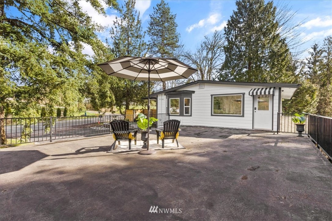 10205 148th Avenue Southeast Renton, WA 98059 - Photo 36 of 40 Gallery Image 36