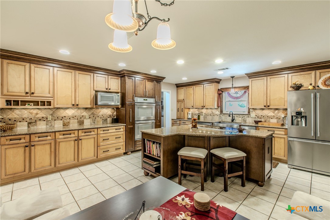 10941 Moffat Road Temple, TX 76502 - Photo 10 of 46