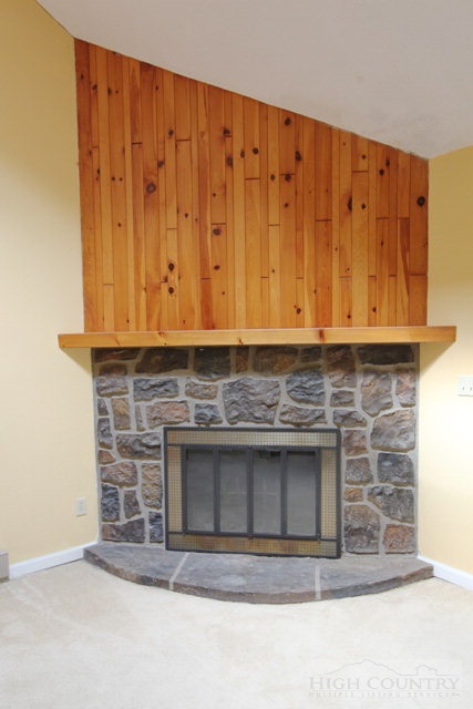 218-3 The Overlook Road, Unit 3 Banner Elk, NC 28604 - Photo 11 of 27 Gallery Image 11