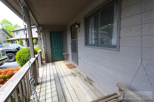 218-3 The Overlook Road, Unit 3 Banner Elk, NC 28604 - Photo 13 of 27 Gallery Image 13