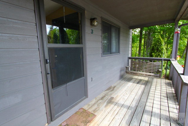 218-3 The Overlook Road, Unit 3 Banner Elk, NC 28604 - Photo 2 of 27 Gallery Image 2