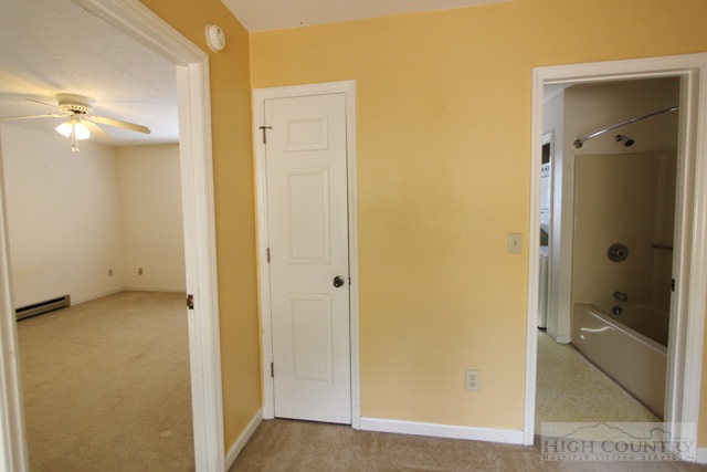 218-3 The Overlook Road, Unit 3 Banner Elk, NC 28604 - Photo 6 of 27 Gallery Image 6