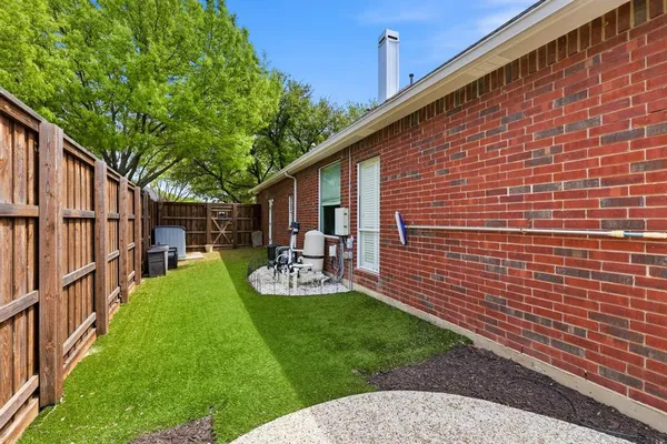 $850,000 | 305 Brushy Creek Trail, Coppell, TX 75019