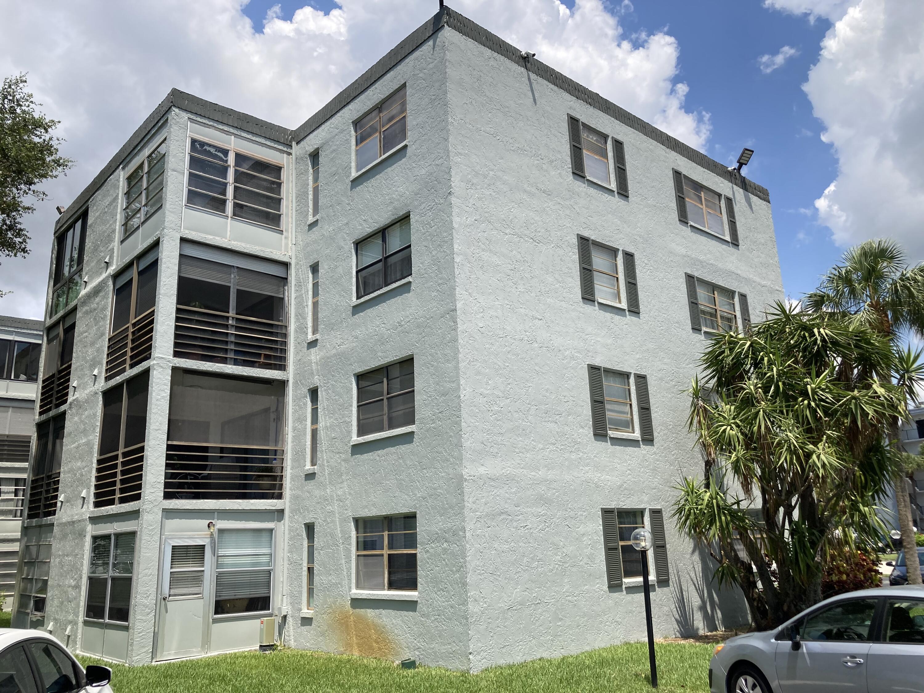 9440 Southwest 8th Street, Unit 301 Boca Raton, FL 33428 - Photo 41 of 51 IMG_1541