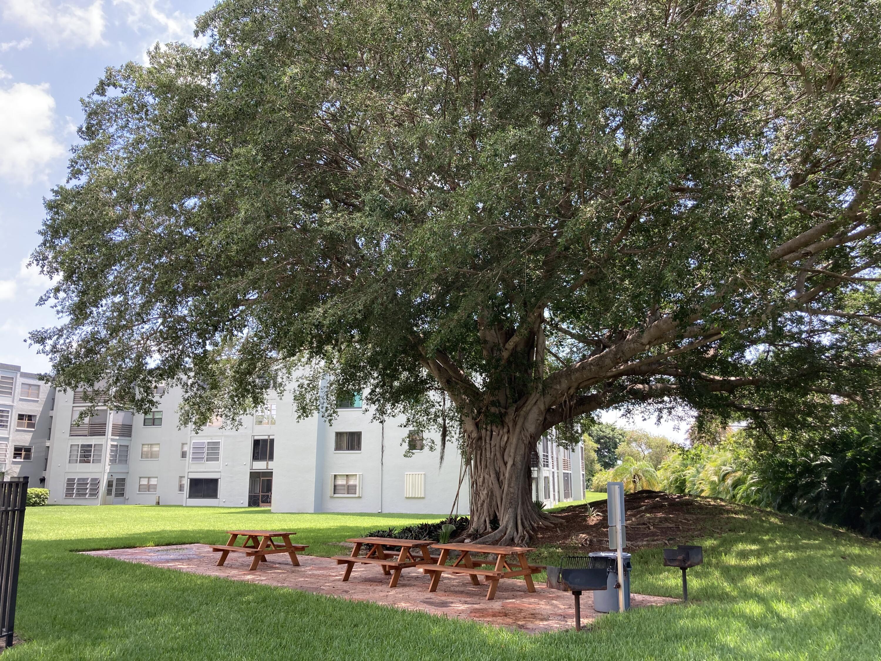 9440 Southwest 8th Street, Unit 301 Boca Raton, FL 33428 - Photo 48 of 51 IMG_1547