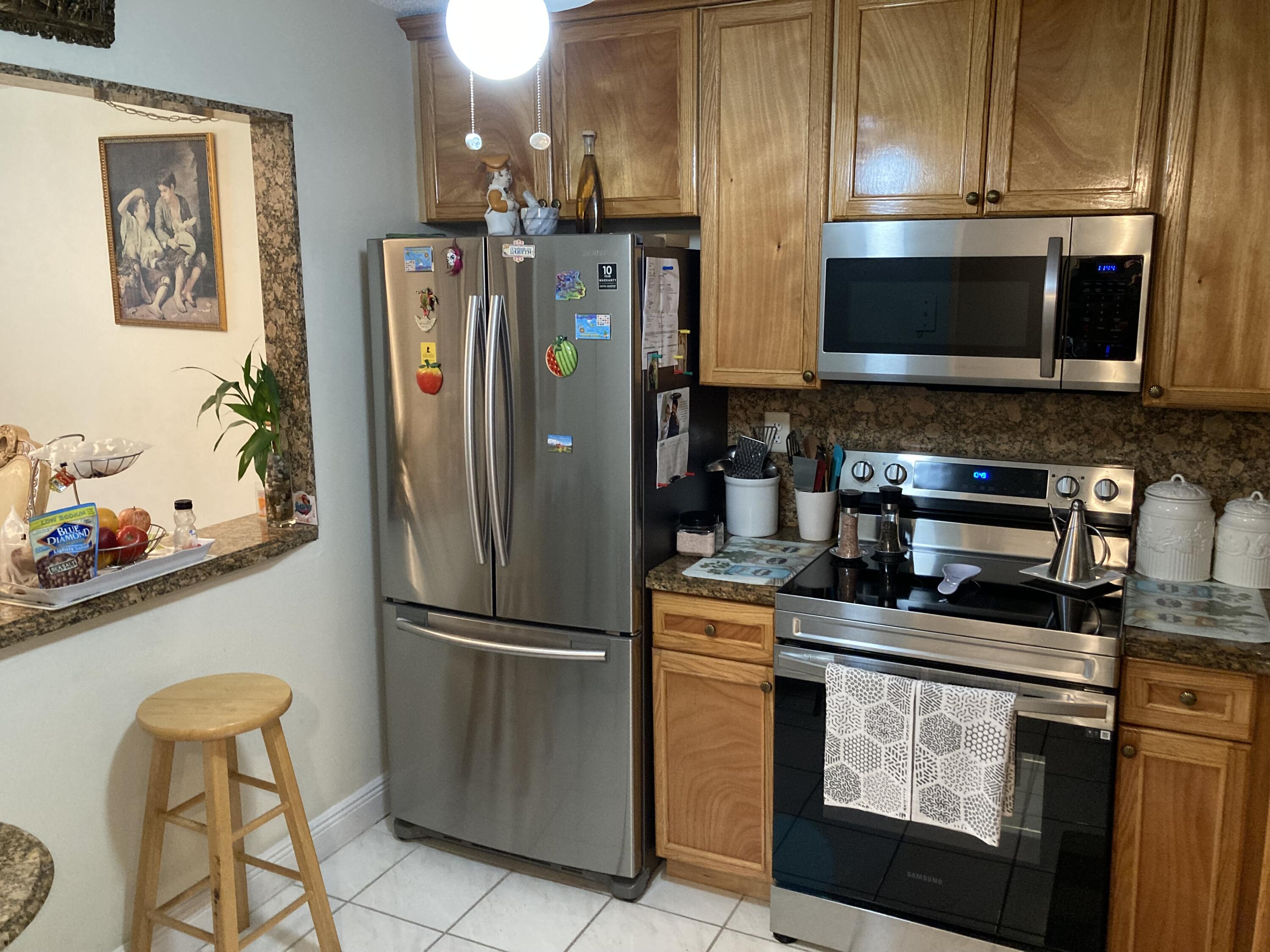 9440 Southwest 8th Street, Unit 301 Boca Raton, FL 33428 - Photo 7 of 51 IMG_1509