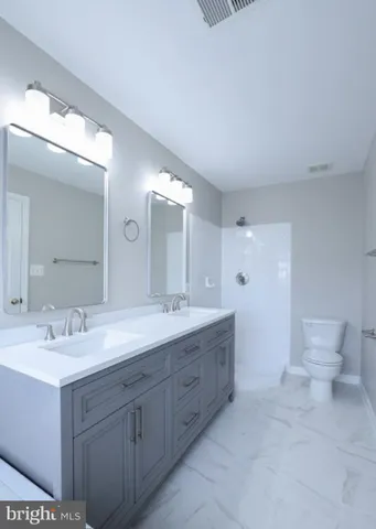 $2,900 | 20484 Blue Heron Terrace, Sterling, VA 20165