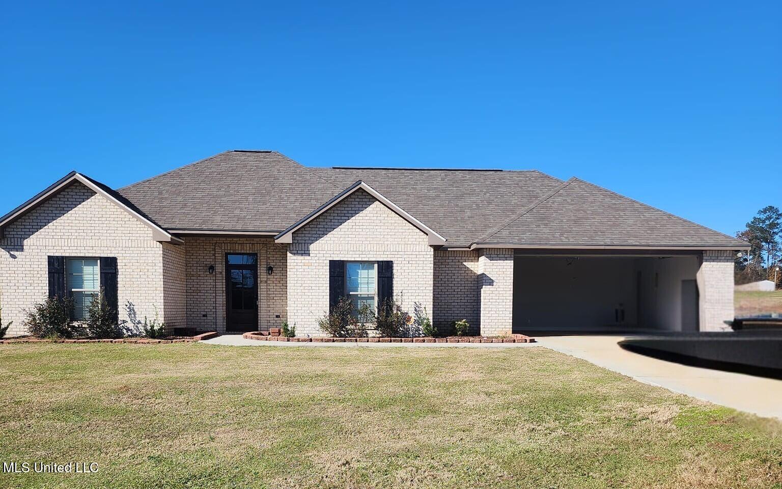 1035 Driftwood Road Summit, MS 39666 - Photo 1 of 22 1035 Driftwood Front Entrance View