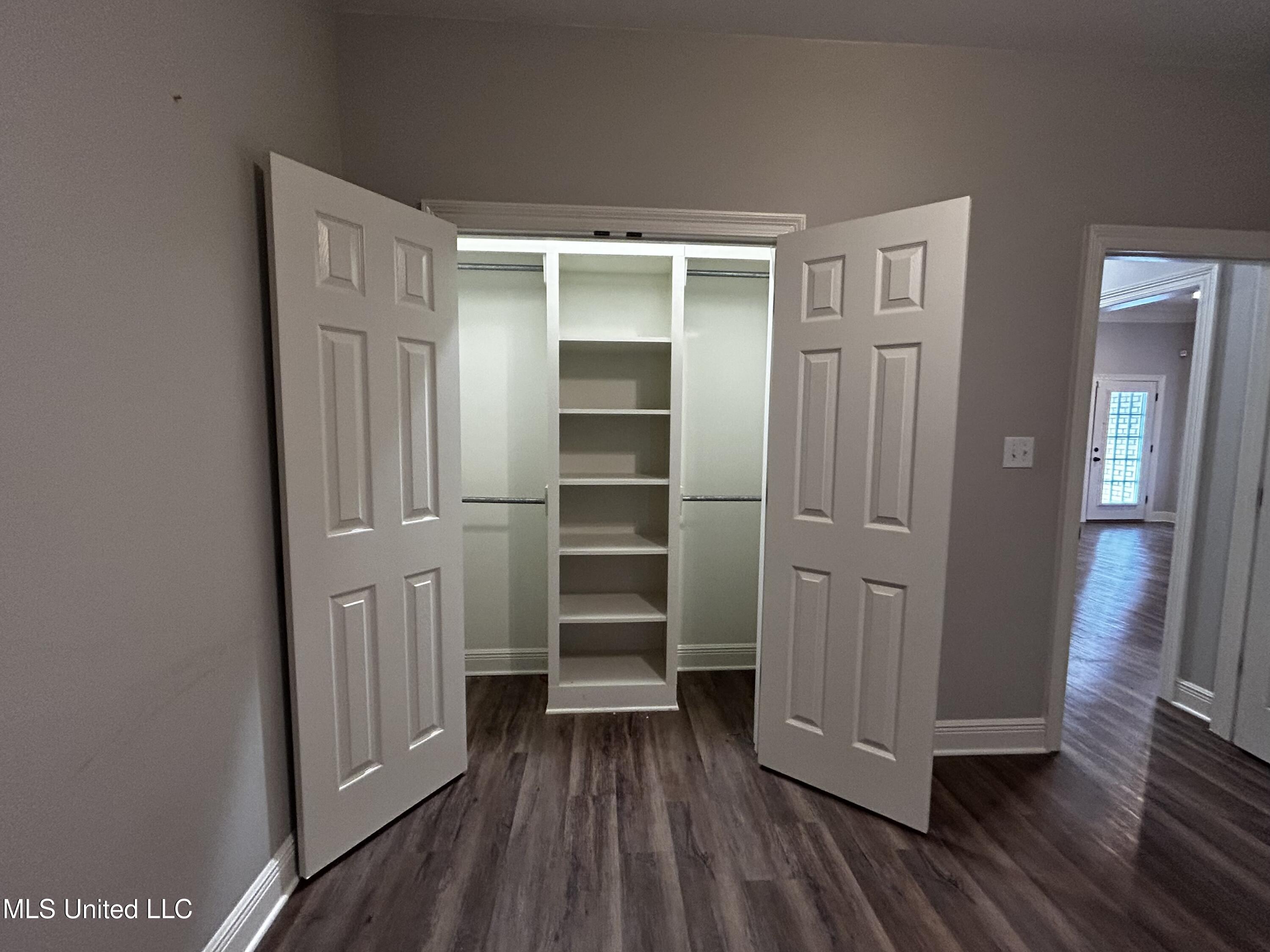 1035 Driftwood Road Summit, MS 39666 - Photo 18 of 22 1035 Driftwood Secondary Bedroom Closet