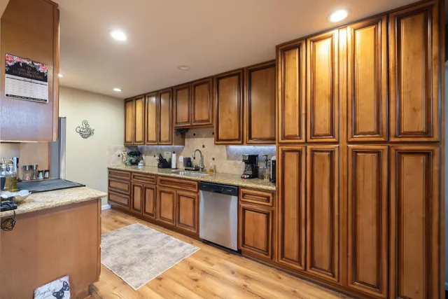 $356,500 | 6818 Wilderness Court, Stockton, CA 95219