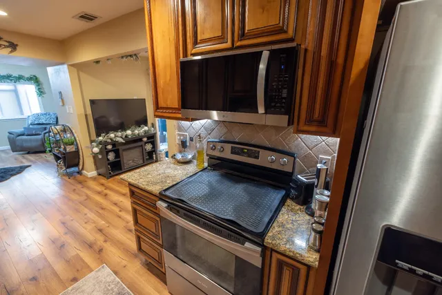 $356,500 | 6818 Wilderness Court, Stockton, CA 95219