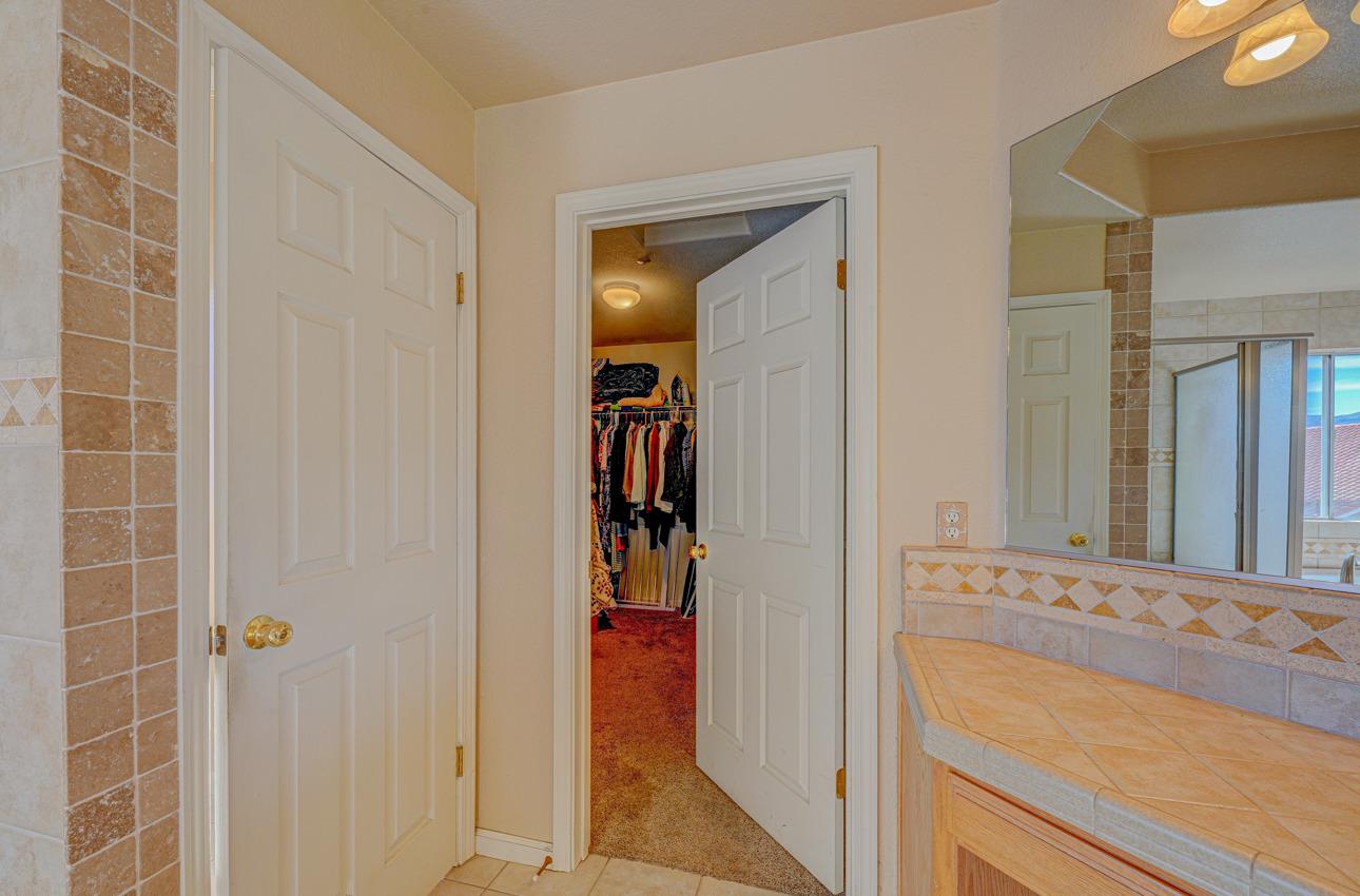 2 Whitman Circle Salinas, CA 93906 - Photo 33 of 41 a bathroom with a tub and a sink