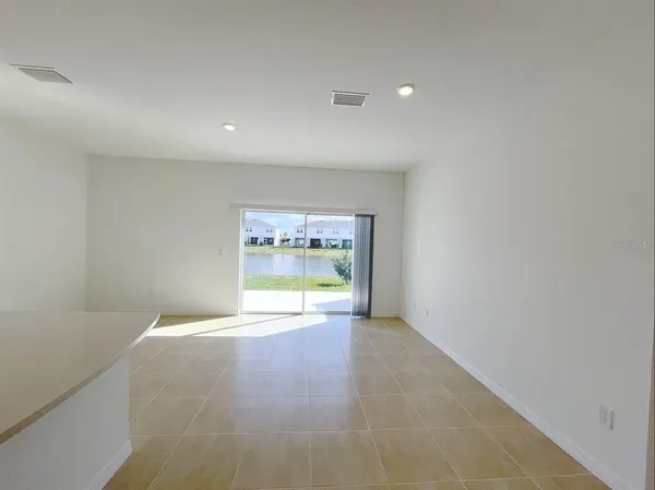 $2,175 | 16520 Bergamo Place, Bradenton, FL 34211