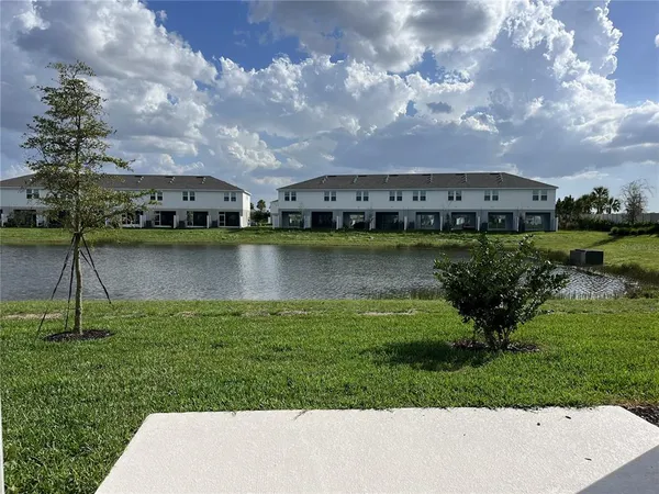 $2,175 | 16520 Bergamo Place, Bradenton, FL 34211