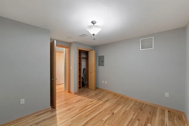 $3,195 | 1120 South 2nd Street, Unit 813, Minneapolis, MN 55415