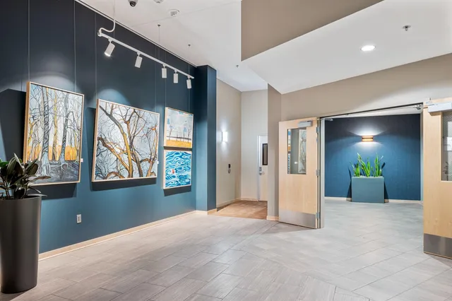 $3,195 | 1120 South 2nd Street, Unit 813, Minneapolis, MN 55415