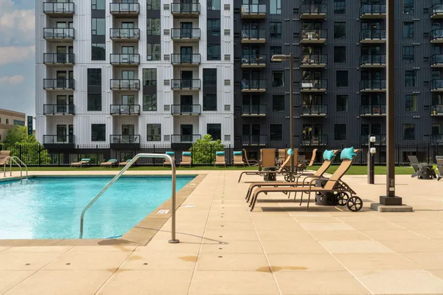 $3,195 | 1120 South 2nd Street, Unit 813, Minneapolis, MN 55415