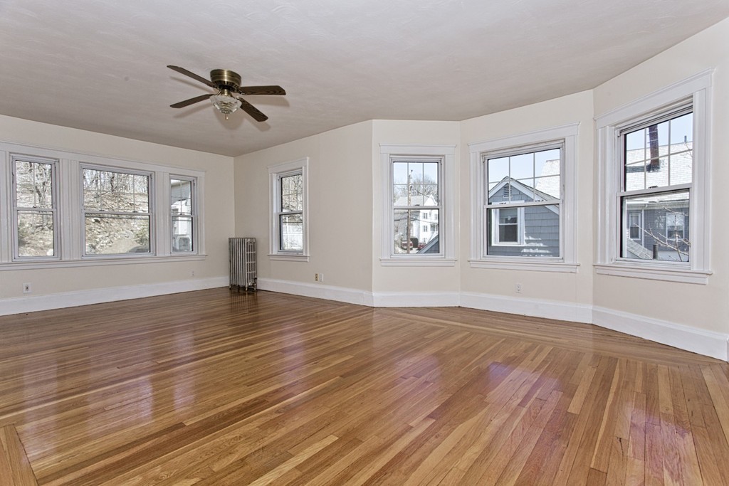 19 Station Road Salem, MA 01970 - Photo 6 of 30 Gallery Image 6