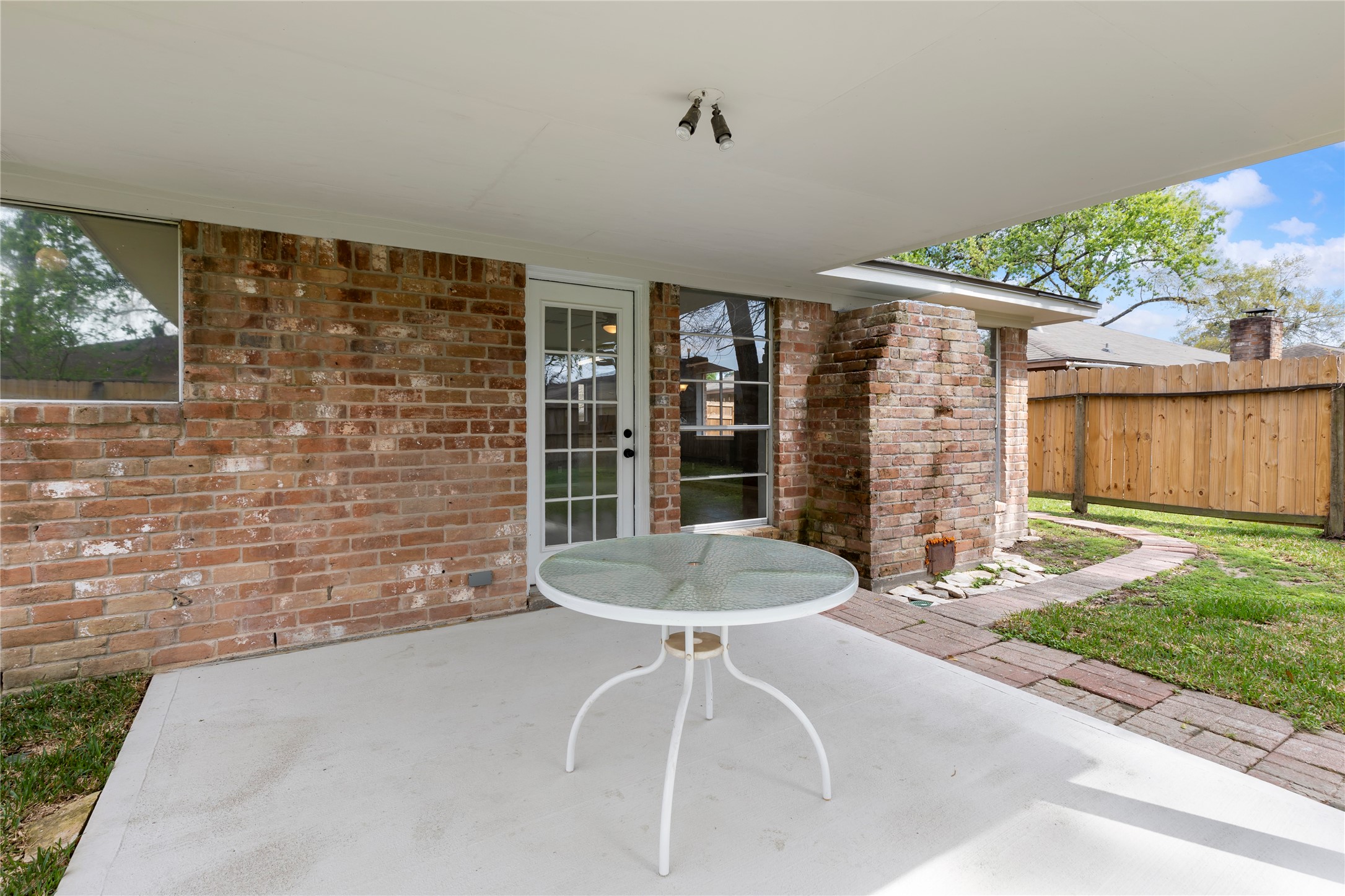29107 Binefield Street Spring, TX 77386 - Photo 27 of 33 Covered patio