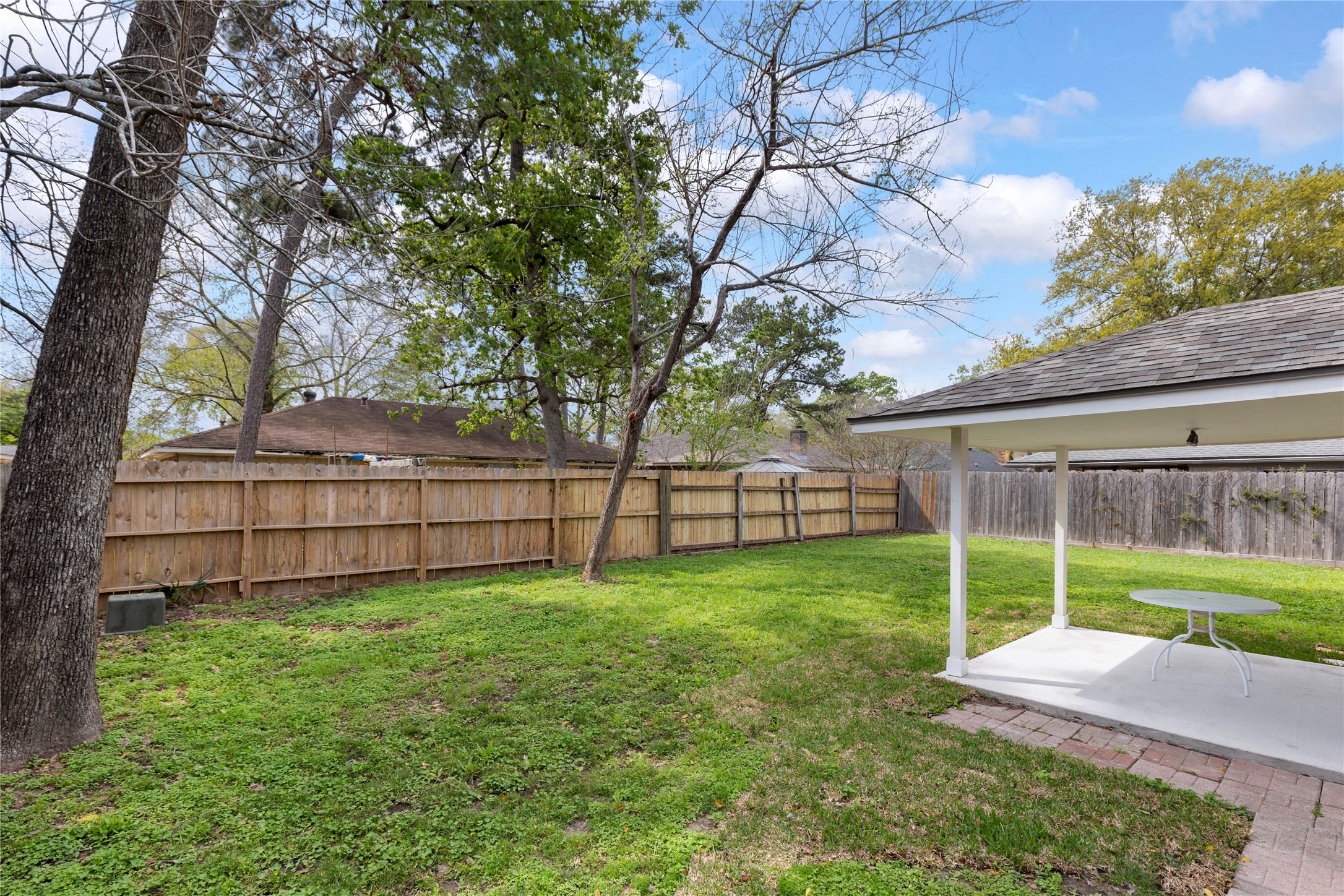 29107 Binefield Street Spring, TX 77386 - Photo 28 of 33 Low maintenance backyard