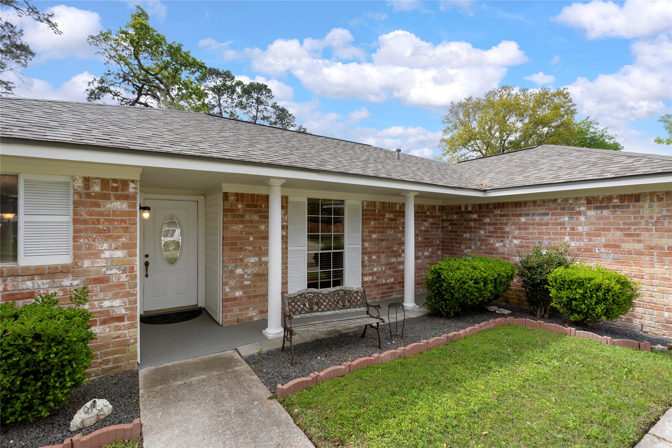 29107 Binefield Street Spring, TX 77386 - Photo 3 of 33 Cute patio out front to enjoy!