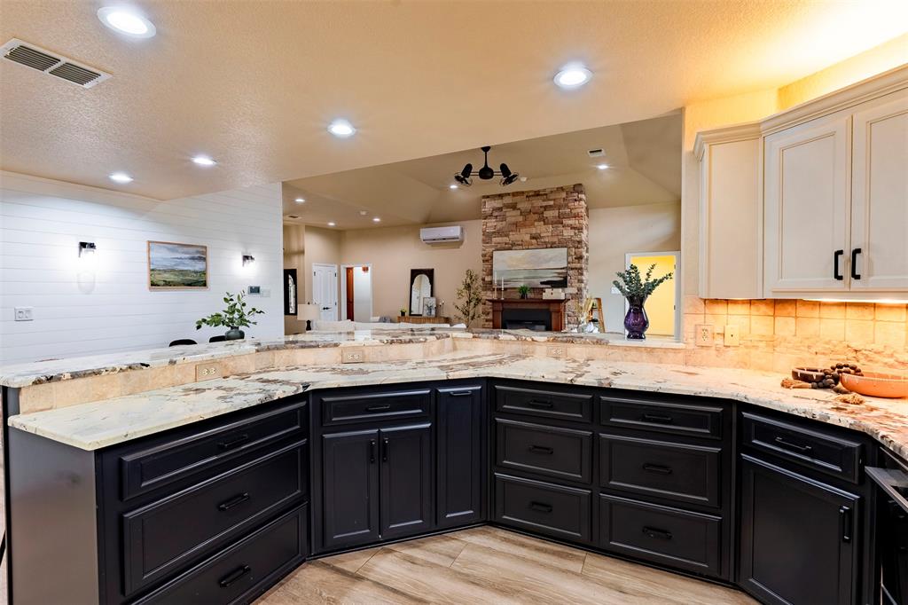2325 River Road Granbury, TX 76048 - Photo 17 of 40 Ample counter space