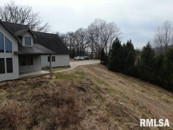 $1,550,000 | 21634 North 1050th Street, Hidalgo, IL 62432