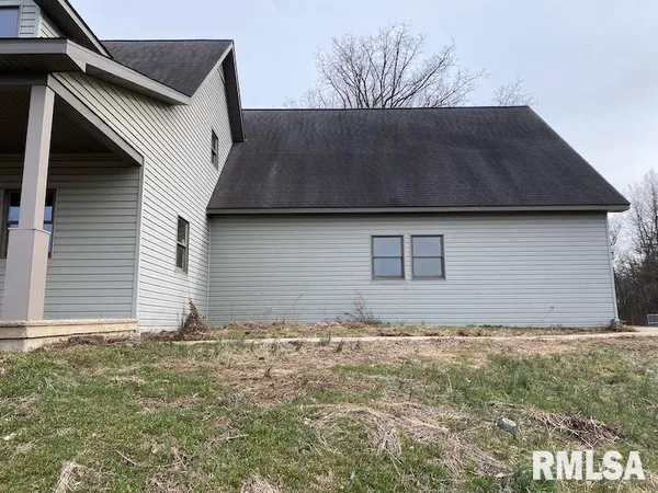 $1,550,000 | 21634 North 1050th Street, Hidalgo, IL 62432