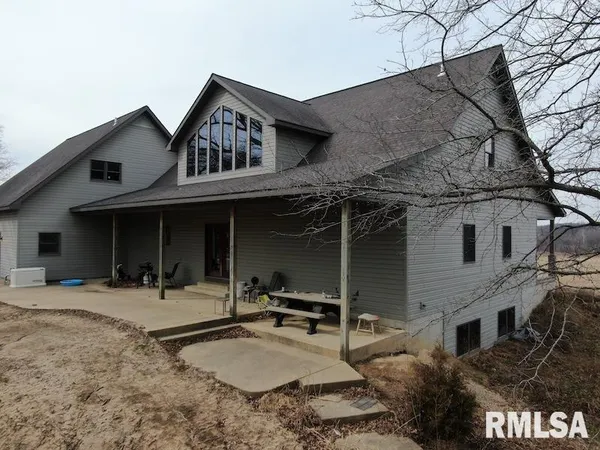 $1,550,000 | 21634 North 1050th Street, Hidalgo, IL 62432
