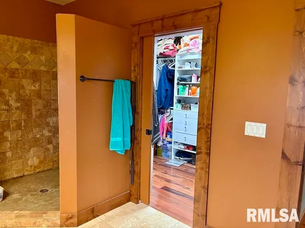 $1,550,000 | 21634 North 1050th Street, Hidalgo, IL 62432