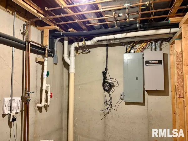 $1,550,000 | 21634 North 1050th Street, Hidalgo, IL 62432