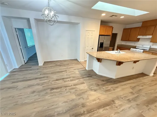 $1,895 | 3513 La Cascada Avenue, North Las Vegas, NV 89031