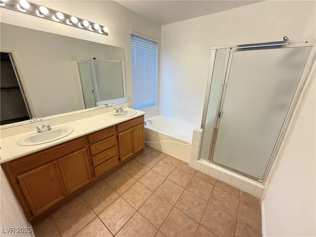 $1,895 | 3513 La Cascada Avenue, North Las Vegas, NV 89031