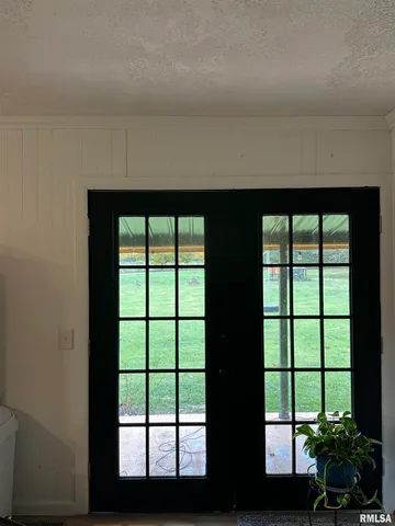 $198,000 | 1303 North Maple Street, Carterville, IL 62918