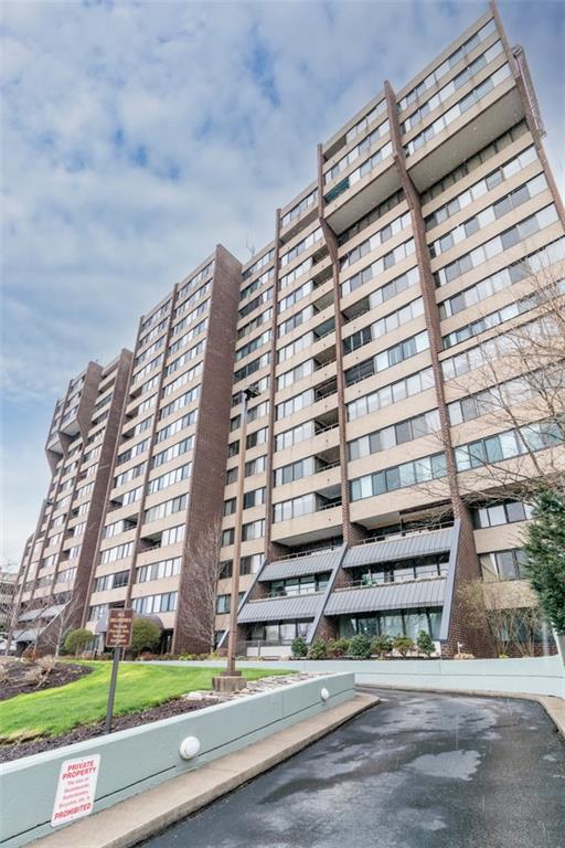 750 Washington Road, Unit 303 Pittsburgh, PA 15228 - Photo 1 of 9 Gallery Image 1