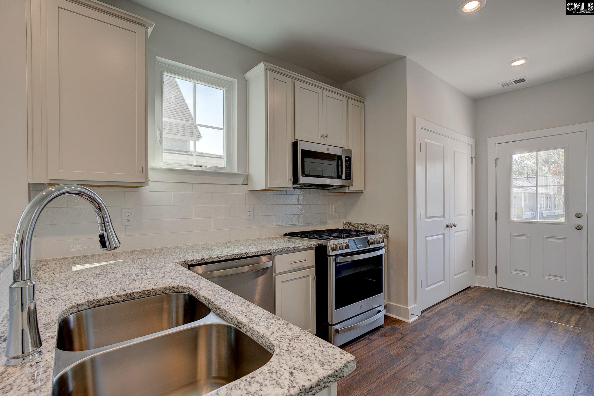 750 Poplar Street Cayce, SC 29033 - Photo 7 of 27