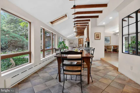 $2,000,000 | 3439 Malbrook Drive, Falls Church, VA 22044