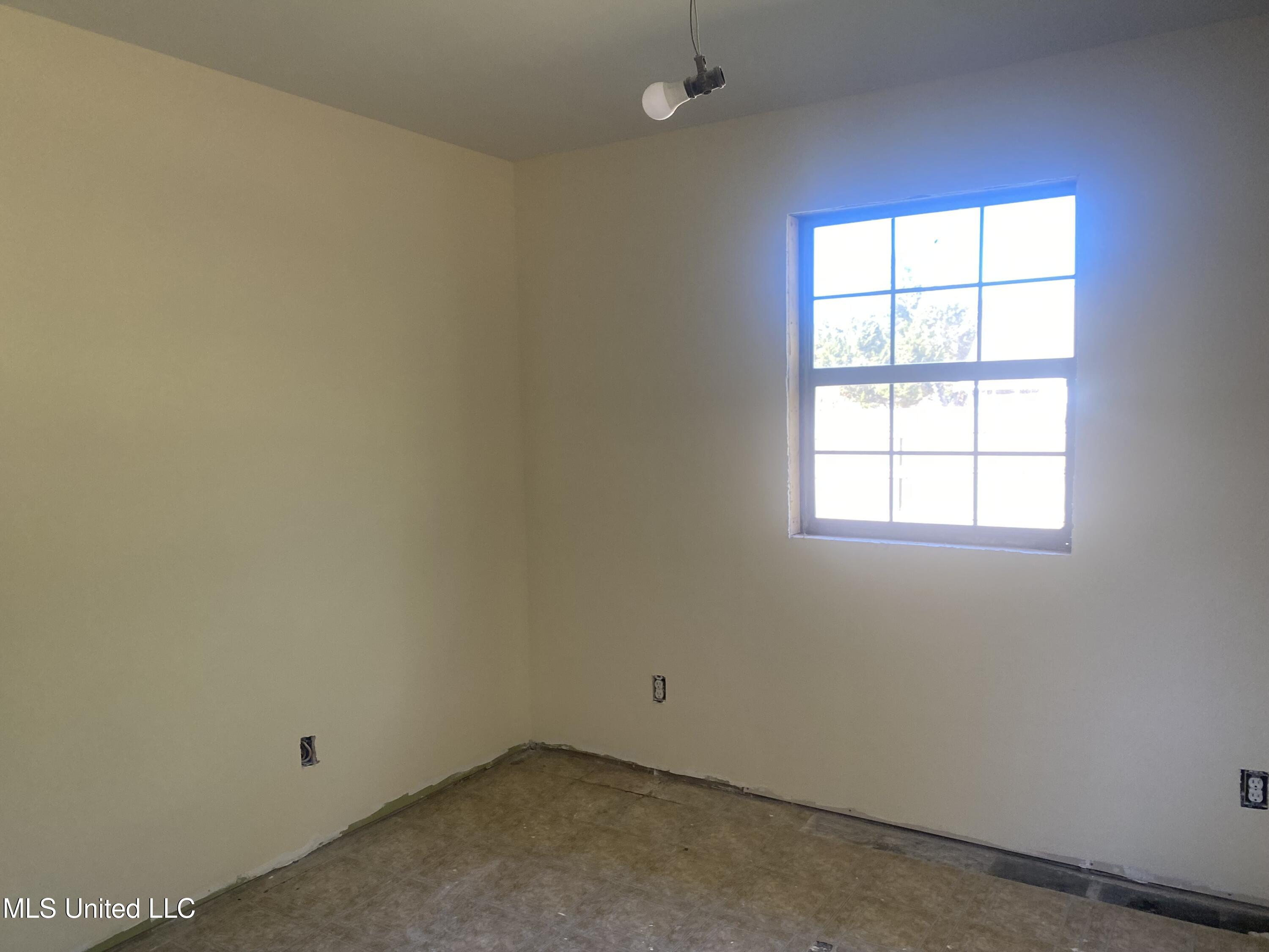 337 St George Street Bay St. Louis, MS 39520 - Photo 6 of 8 IMG_6462