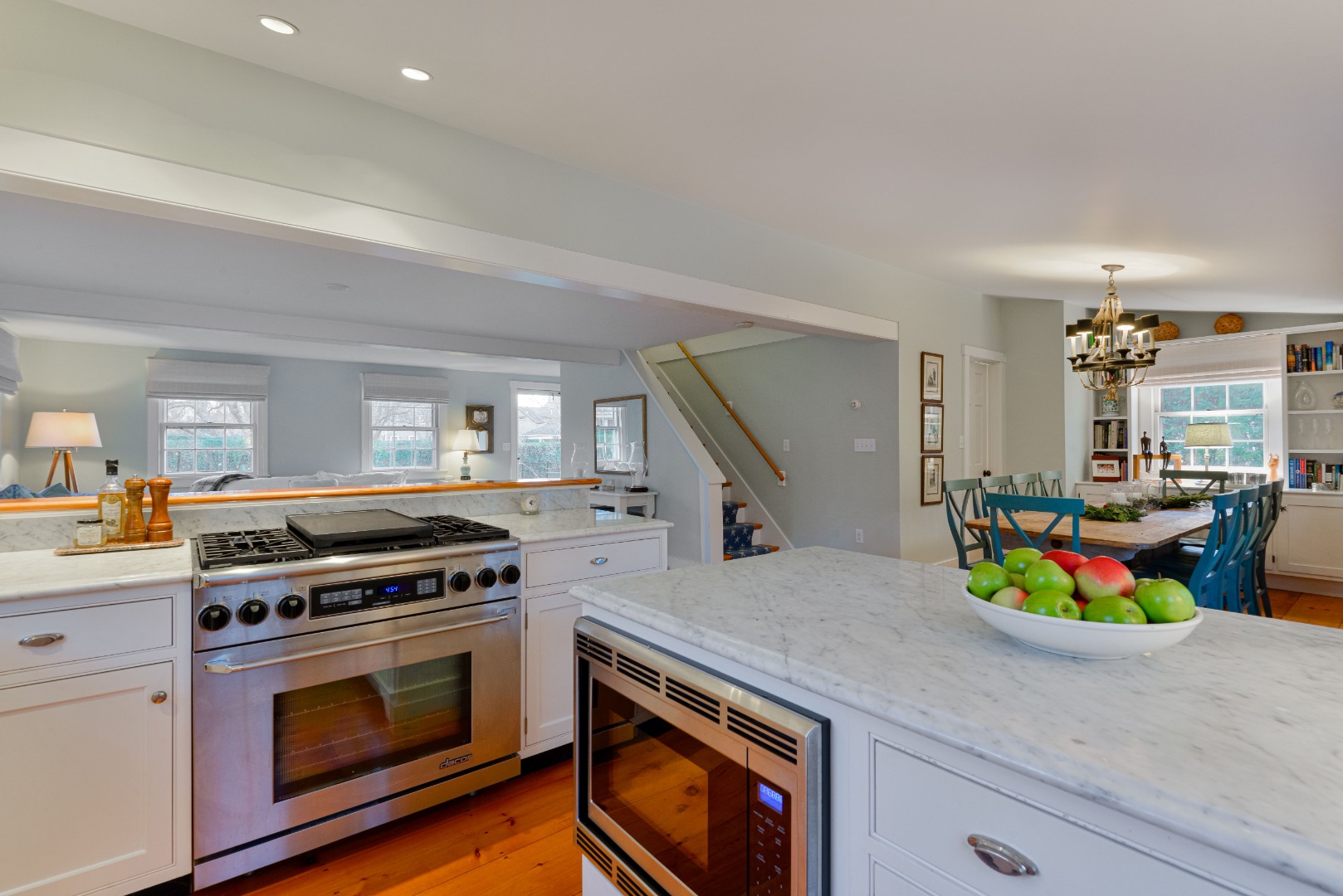 21 King Street Nantucket, MA 02554 - Photo 14 of 38