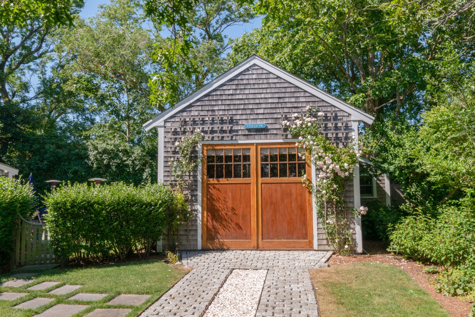 21 King Street Nantucket, MA 02554 - Photo 26 of 38