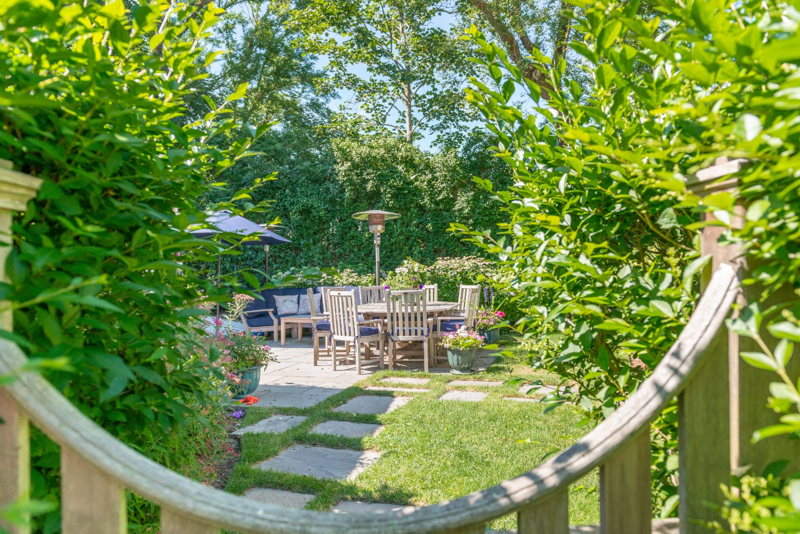 21 King Street Nantucket, MA 02554 - Photo 37 of 38