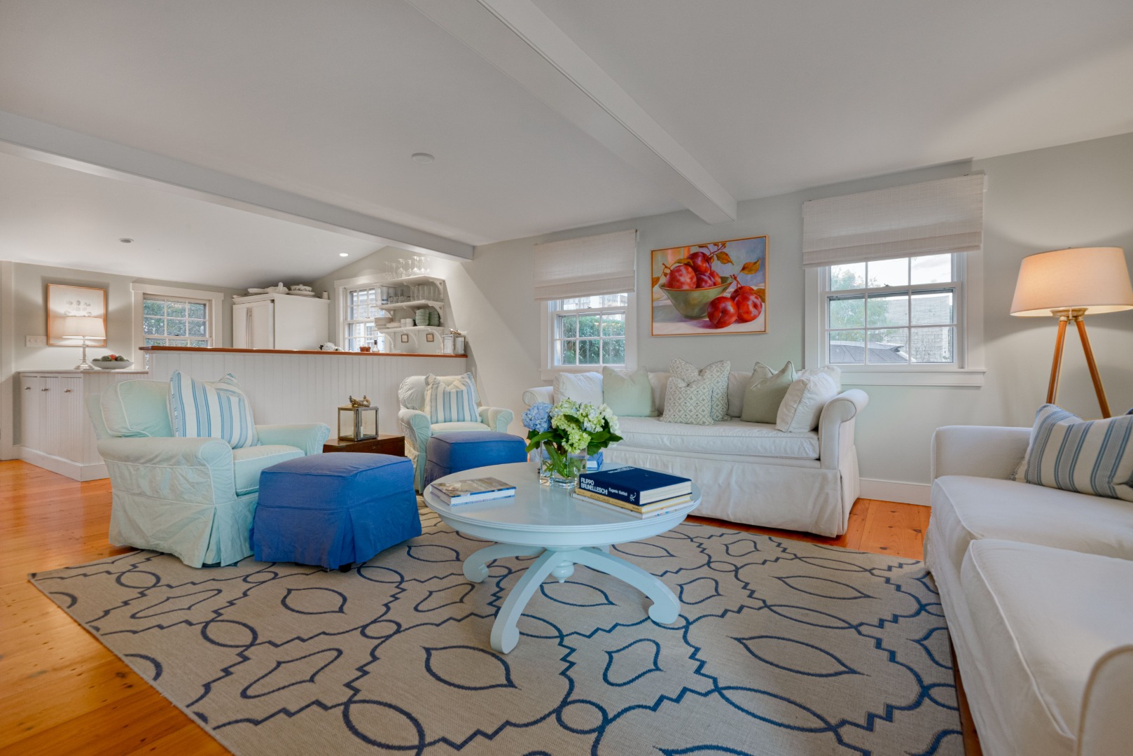 21 King Street Nantucket, MA 02554 - Photo 5 of 38