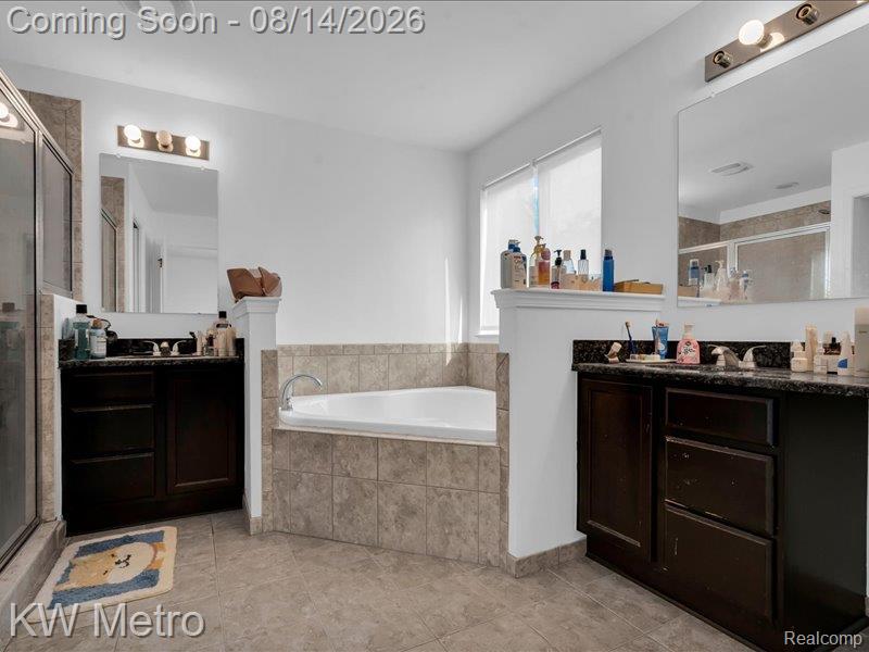 27315 Victoria Road Novi, MI 48374 - Photo 17 of 41 Gallery Image 17