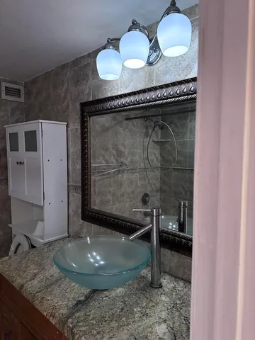 $159,900 | 6200 South Falls Cir Drive, Unit 310, Lauderhill, FL 33319