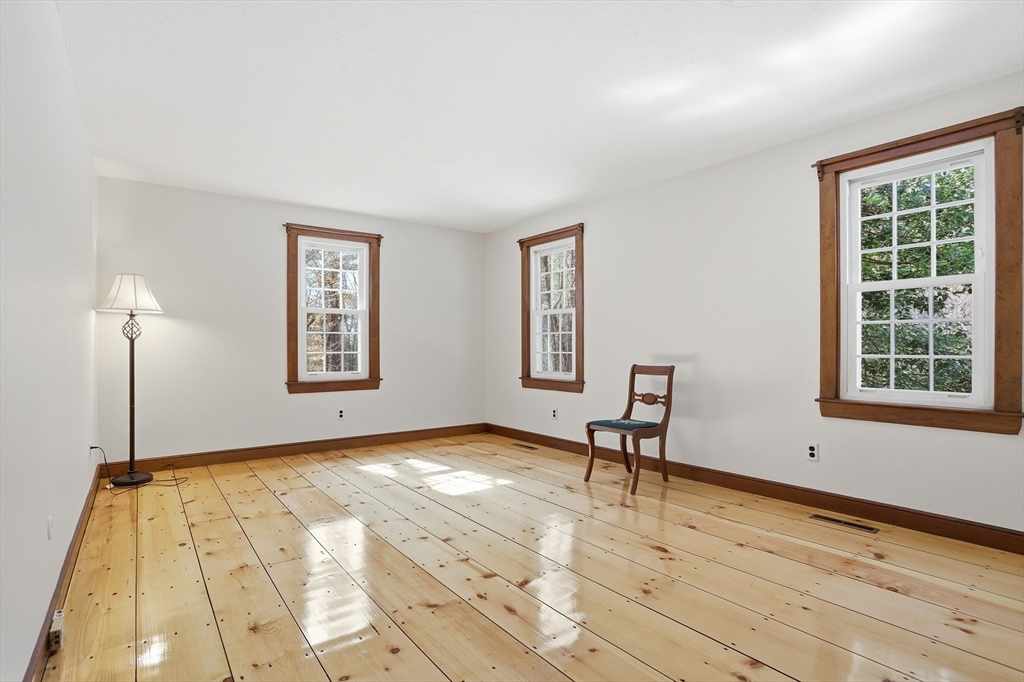 5 Oak Ridge Road Littleton, MA 01460 - Photo 16 of 40 Gallery Image 16