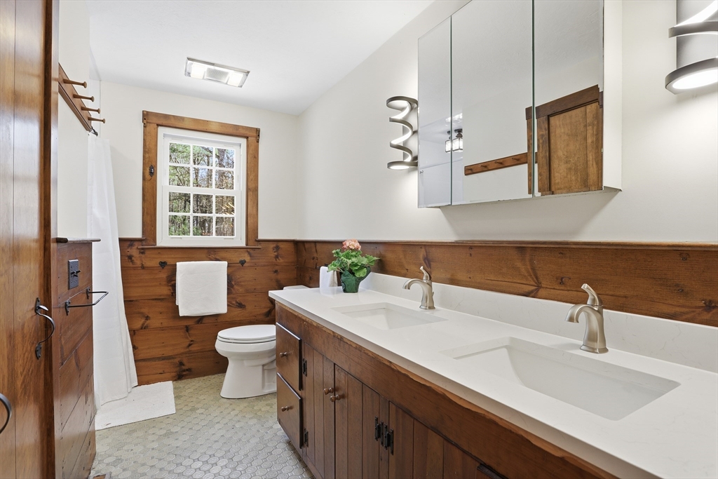 5 Oak Ridge Road Littleton, MA 01460 - Photo 21 of 40 Gallery Image 21