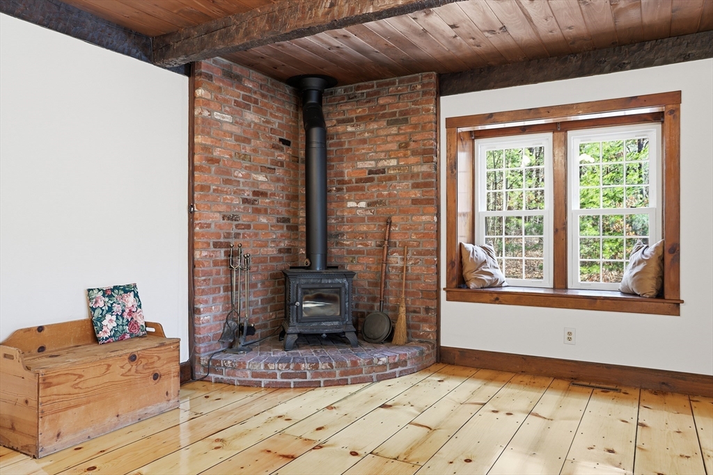 5 Oak Ridge Road Littleton, MA 01460 - Photo 9 of 40 Gallery Image 9