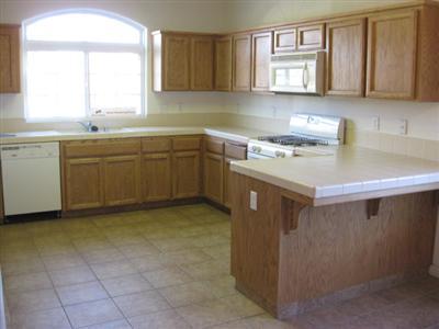 1078 Perkins Road Madera, CA 93637 - Photo 3 of 4 Gallery Image 3